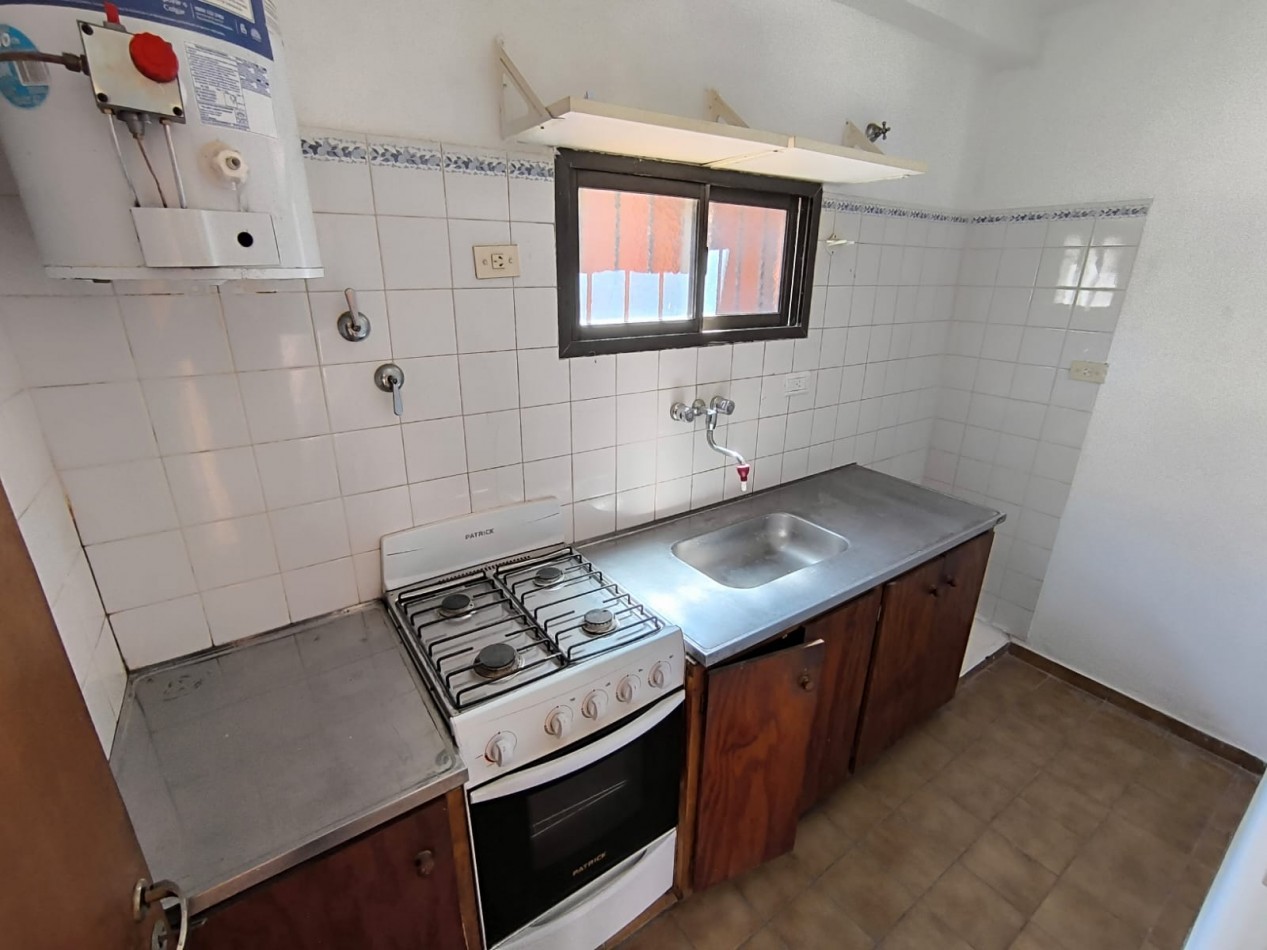 Se alquila depto 1 dorm centro