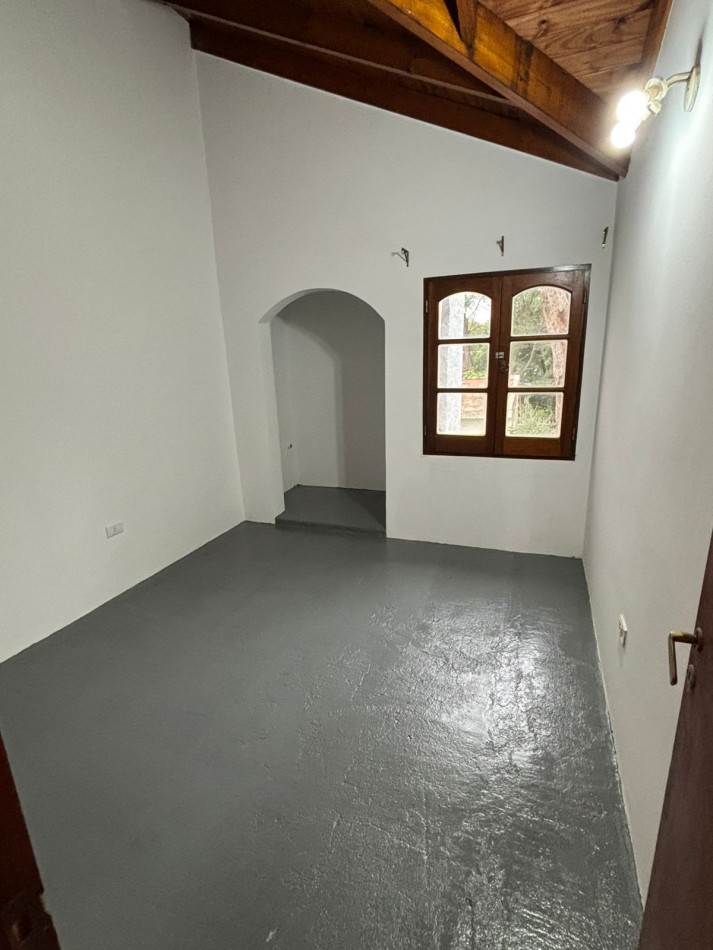 Se alquila casaquinta 4 dormitorios